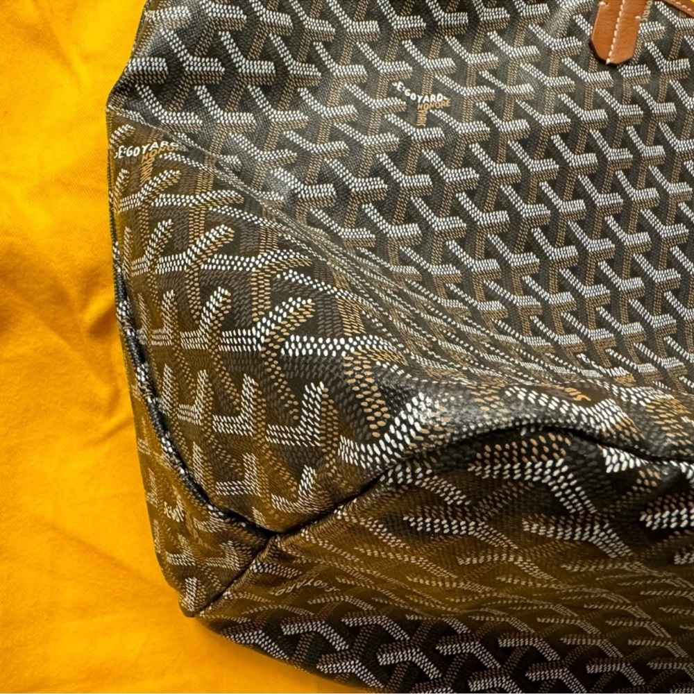 EUC GOYARD ST. LOUIS GM TOTE - Picture 4 of 9